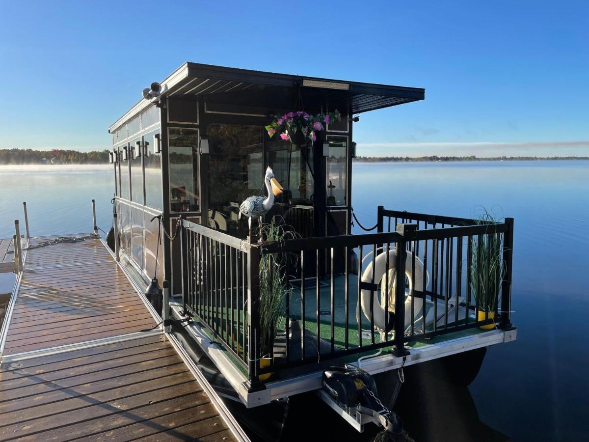 Havre Du Lac A La Tortue Grand Mere Exterior photo